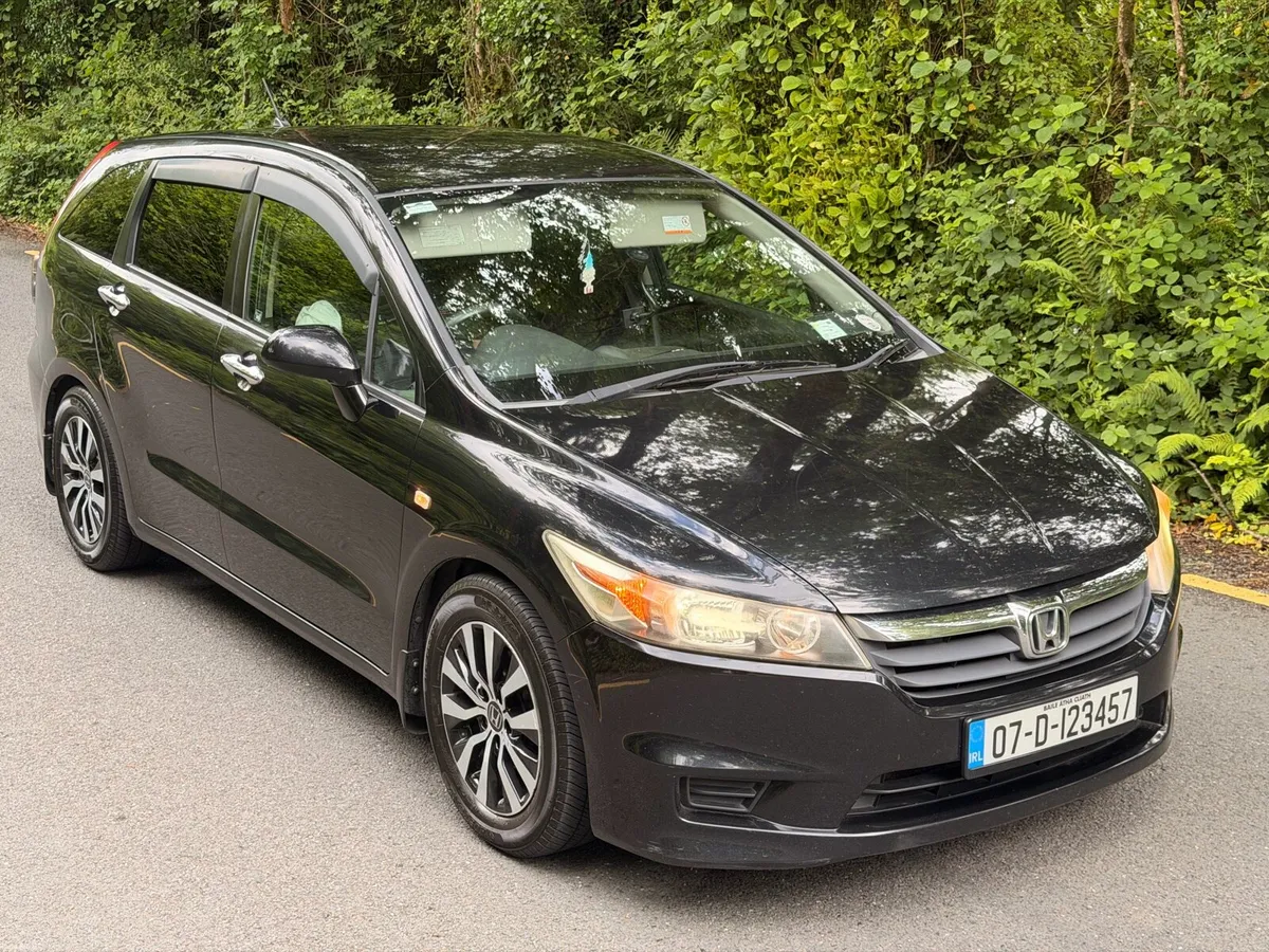 Honda Stream 1.7L AUTOMATIC NCT 12/25 TAX 7/26 - Image 3