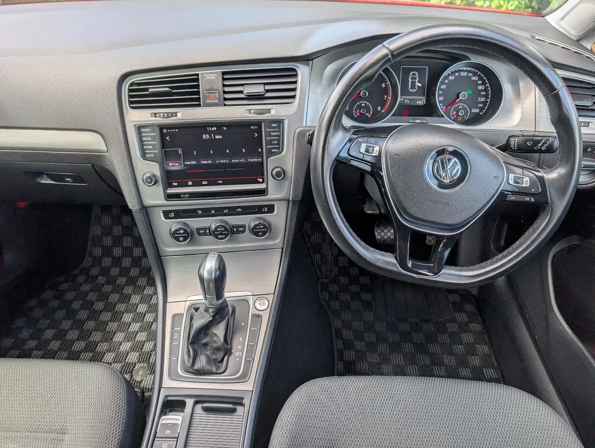VW GOLF TSI // 6 MONTH WARRANTY // - Image 4