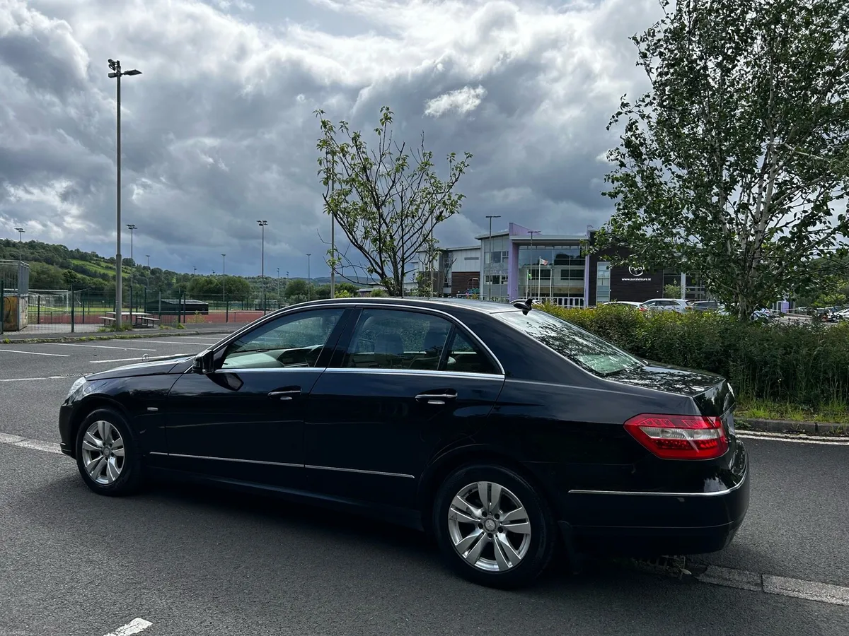 11 Mercedes E Class Automatic Very Clean - Image 3