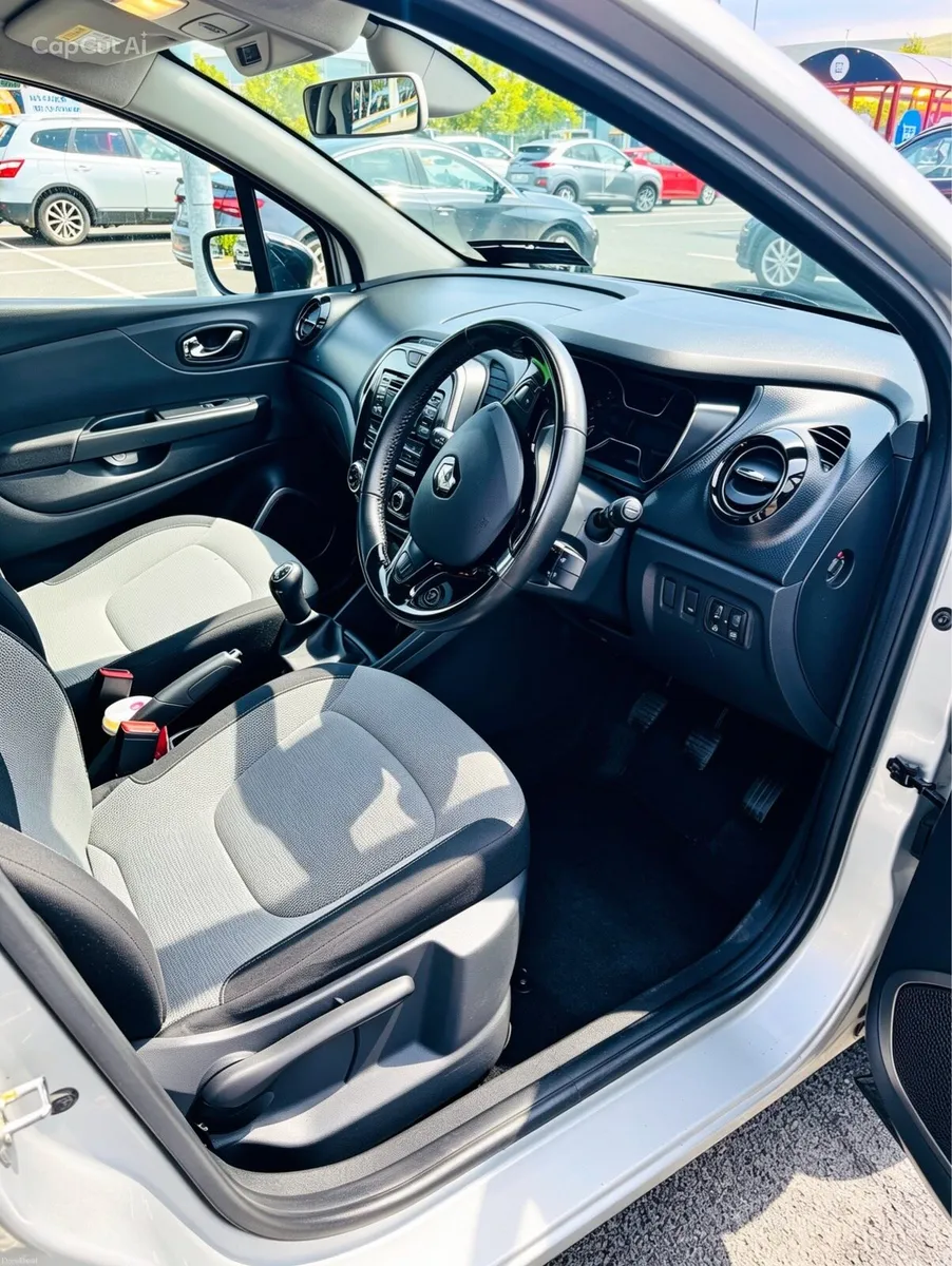 Fresh 2015 Renault Captur!!!!! - Image 5