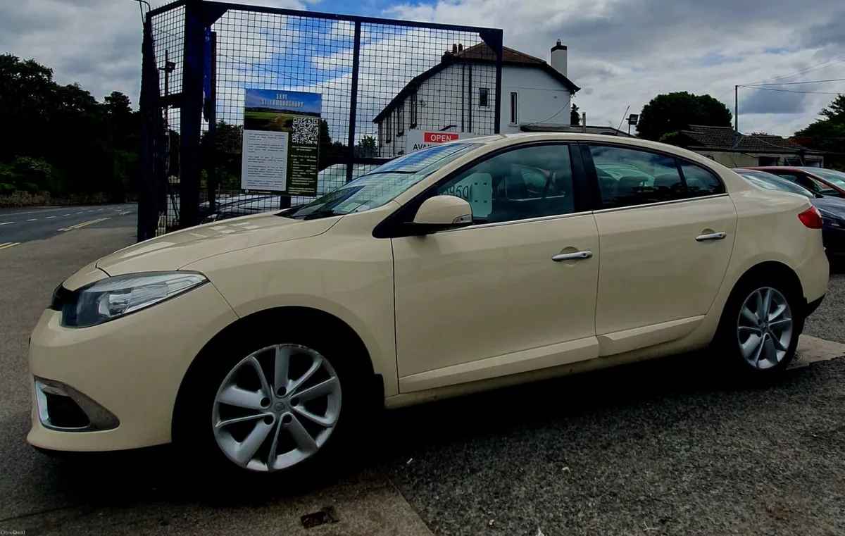 Renault Fluence 2015 - Image 2