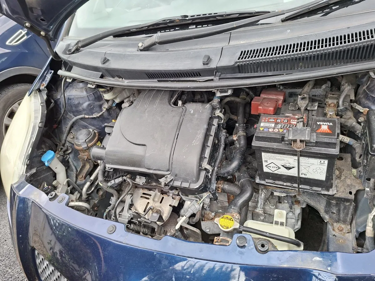 Car - Image 3