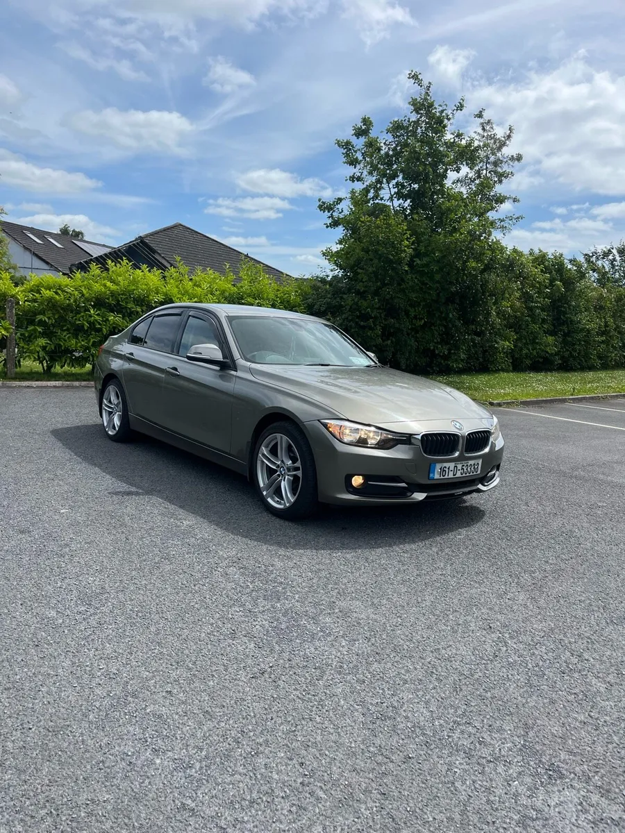 BMW 320 D - Image 1