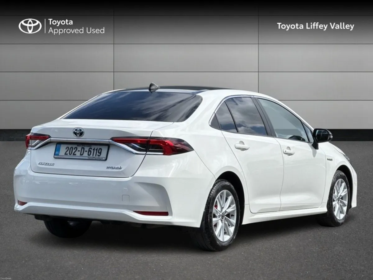 Toyota Corolla LUNA SAL 4DR AUTO - Image 2