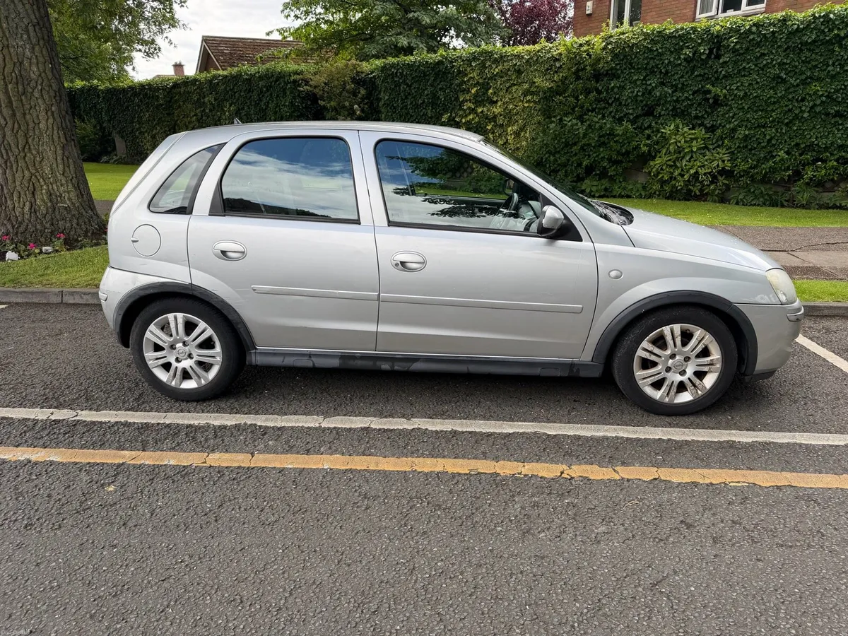 Opel Corsa Club low mileage - Image 2