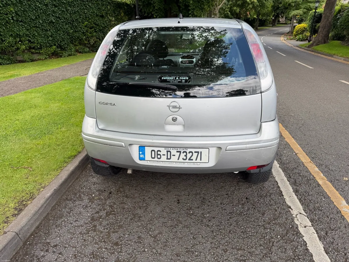 Opel Corsa Club low mileage - Image 4