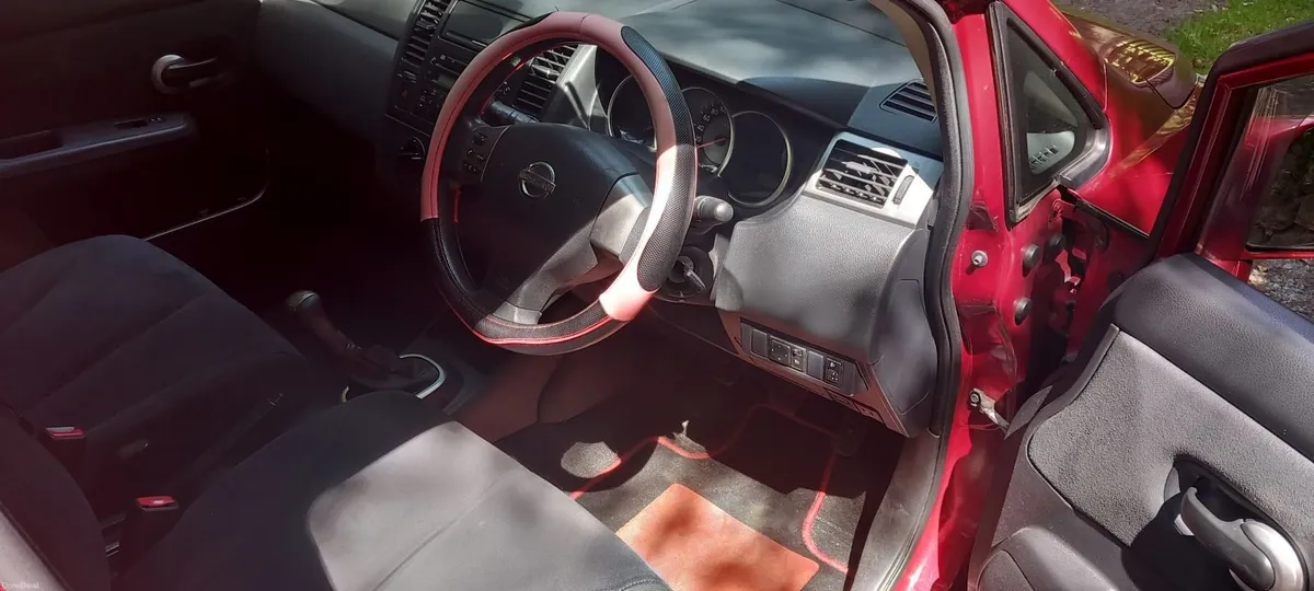 Nissan Tiida 2008 - Image 4