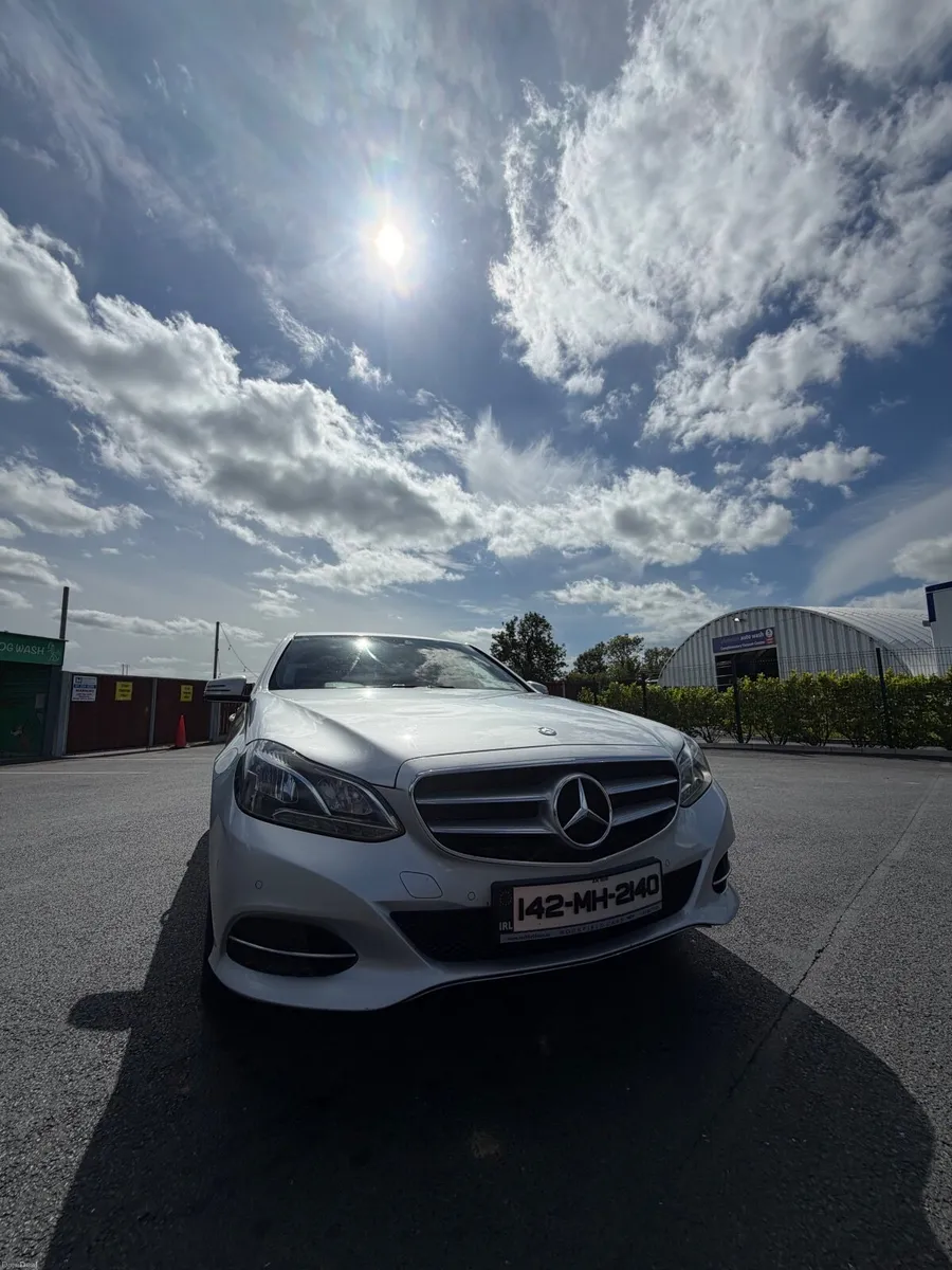 Mercedes-Benz E-Class 2014 - Image 1