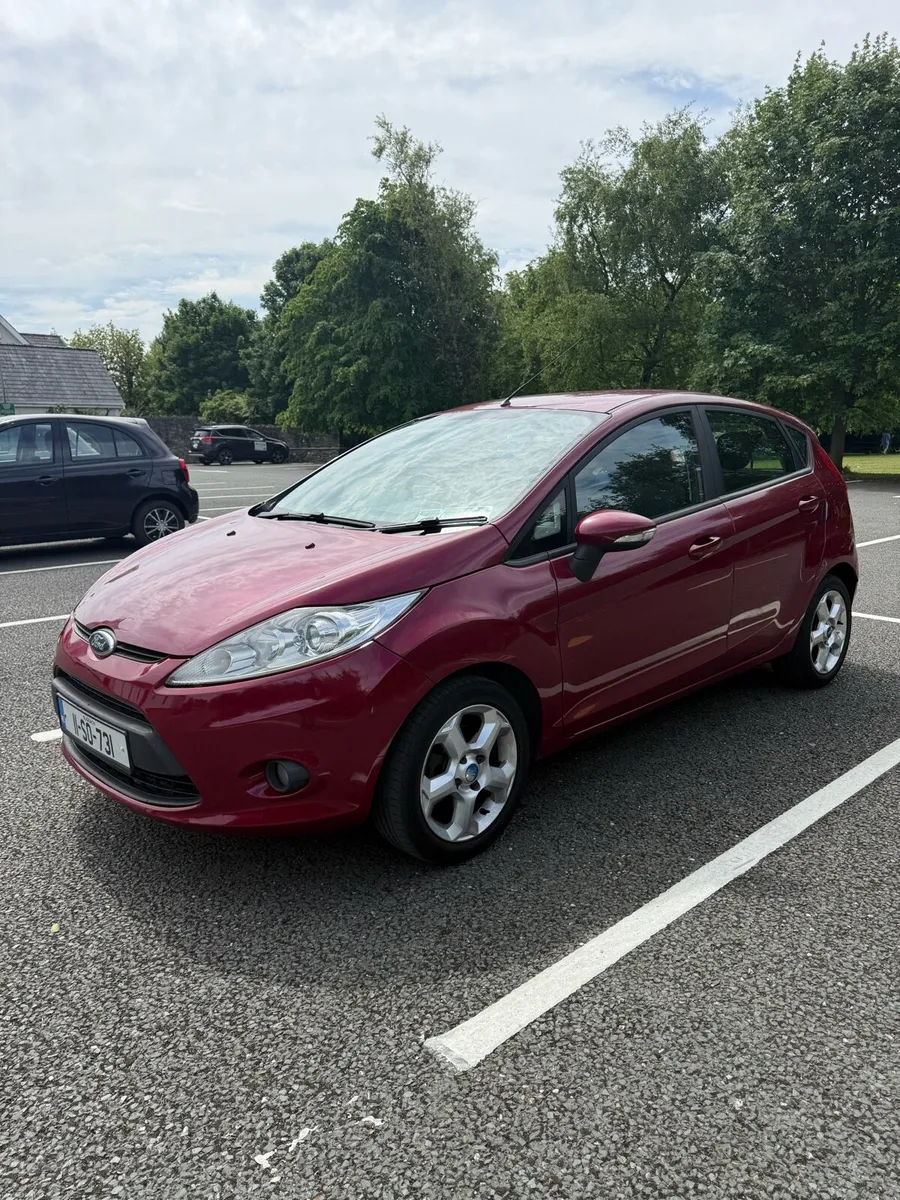 Ford Fiesta Style 1.25 60PS 5DR - Image 3
