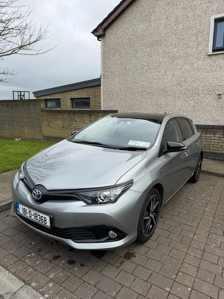 Toyota Auris 2018 - Image 1