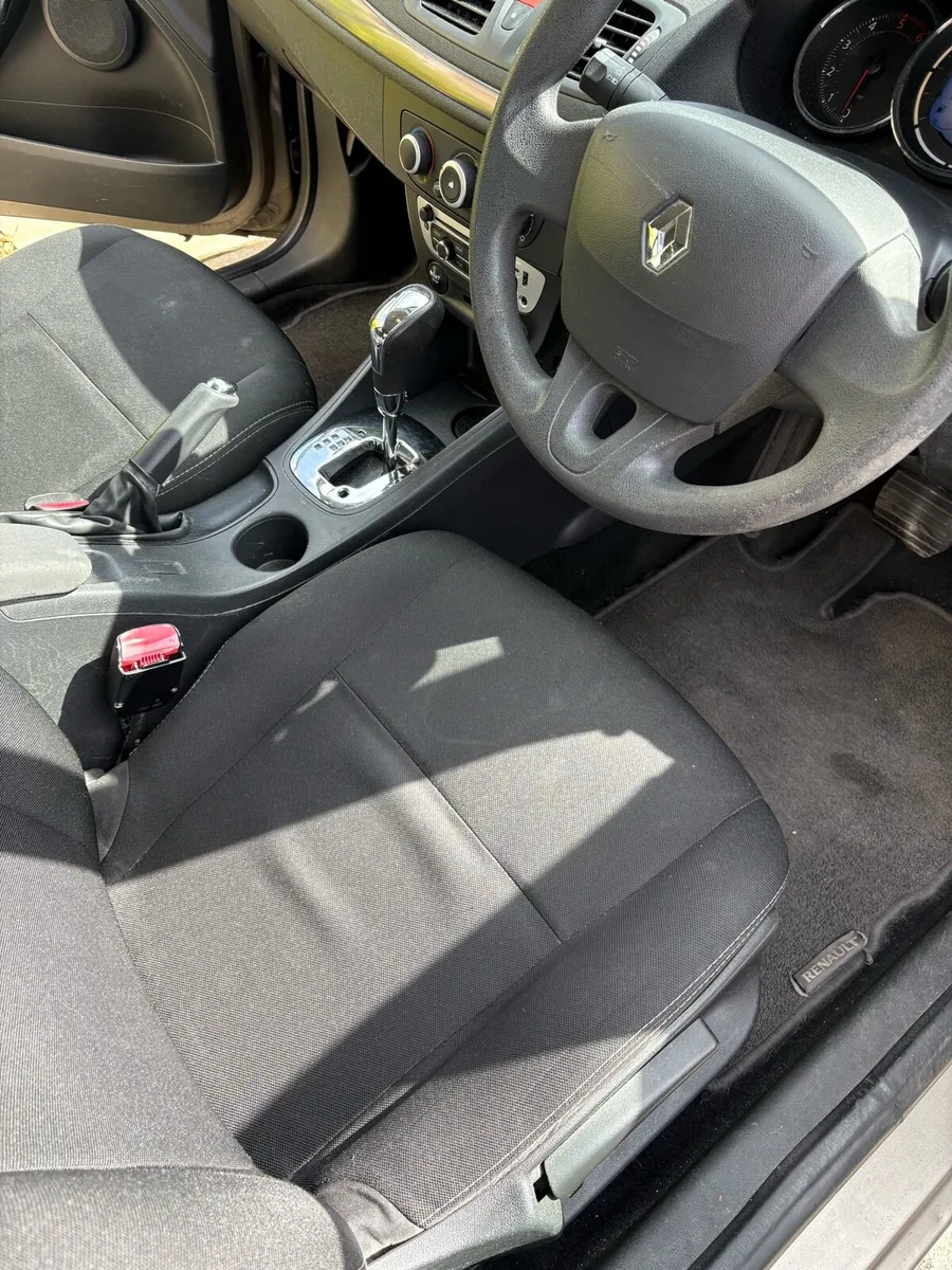 Renault Fluence - Image 6