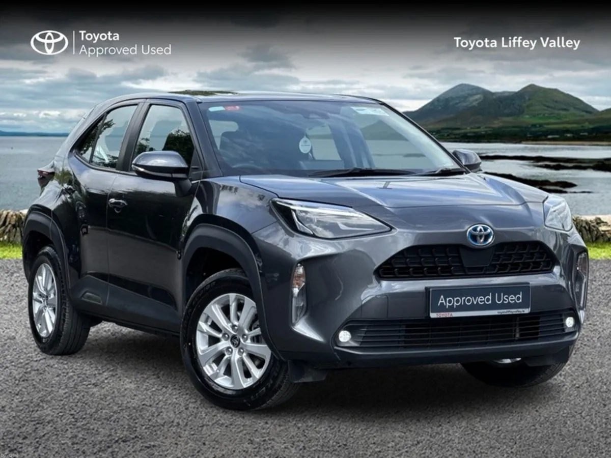 Toyota Yaris Cross YARIS CROSS LUNA HYBRID - Image 1