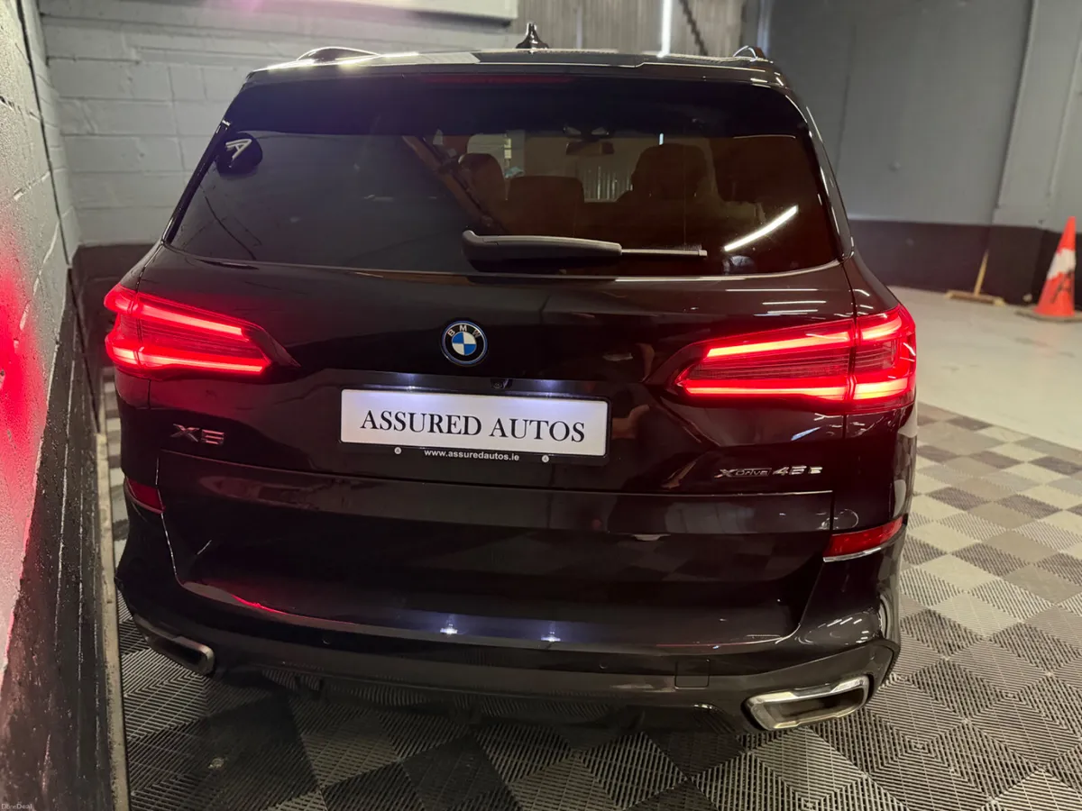 221 BMW X5 45E M-Sport - Image 4