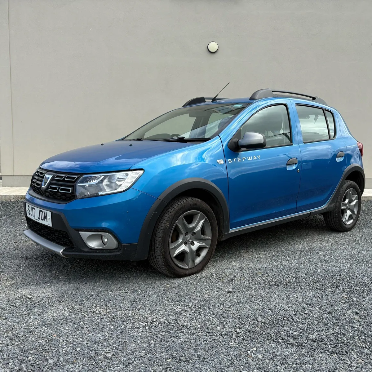Dacia Sandro Stepway 1.5 DCI 2017 - Image 1