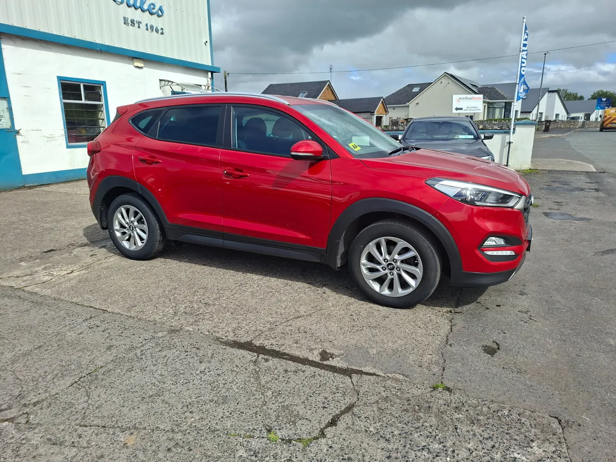 2016 Hyundai Tucson 1.7 D Comfort Plus - Image 2