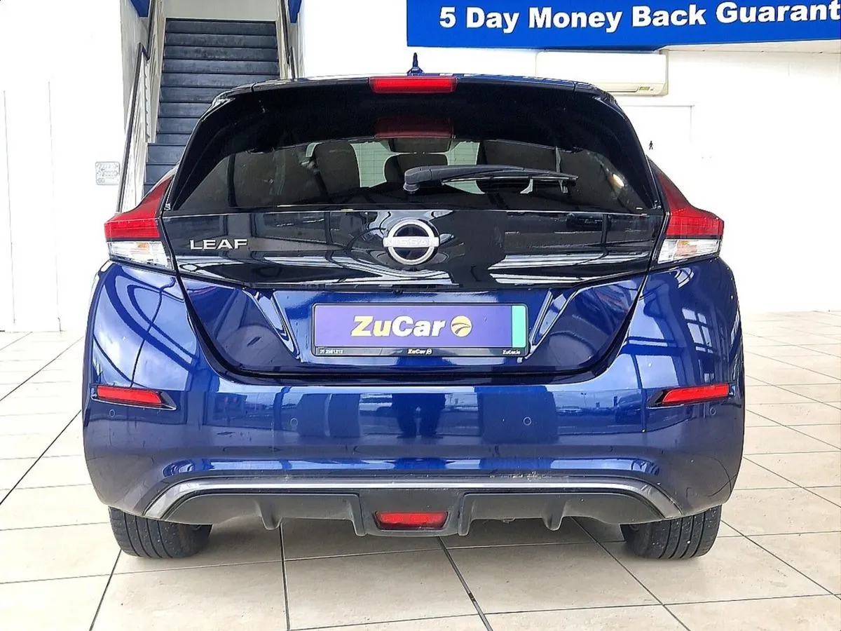Nissan Leaf Leaf SV Premium 40 kWh - Image 4