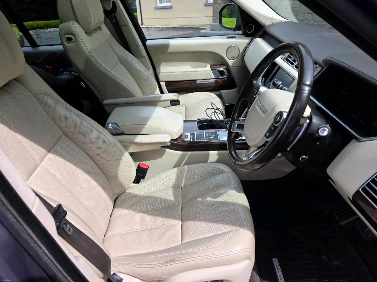 Rangrover vouge 4.4 sdv8 - Image 6
