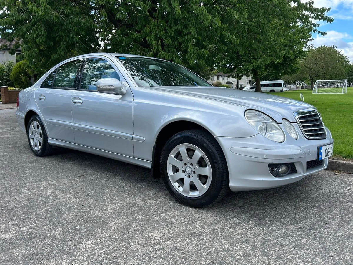 2008 Mercedes Benz E200 Auto // NCT & TAX - Image 1
