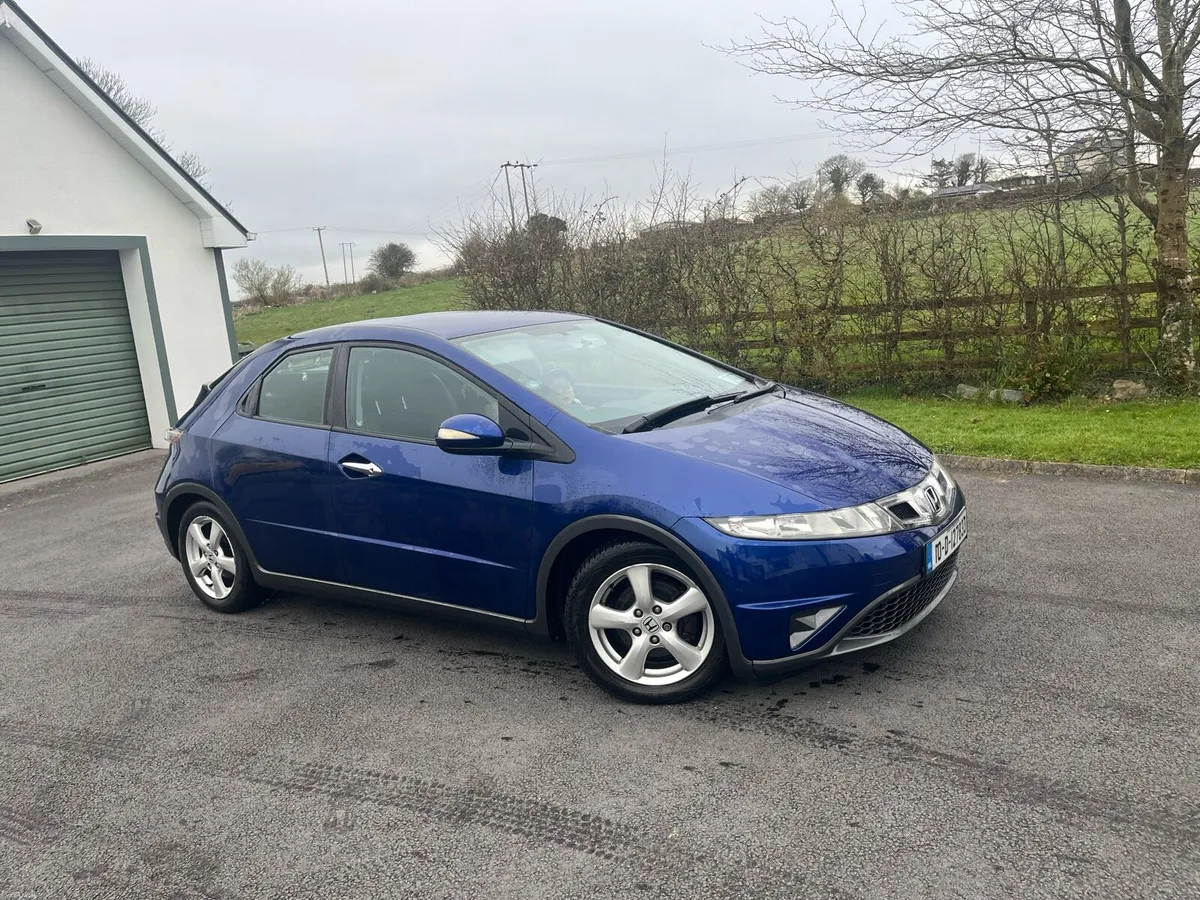 Honda Civic - Image 1