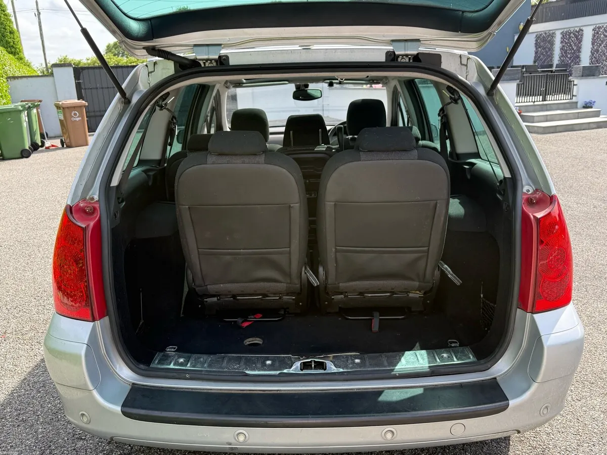Peugeot 307 sw estate 7 seater - Image 6