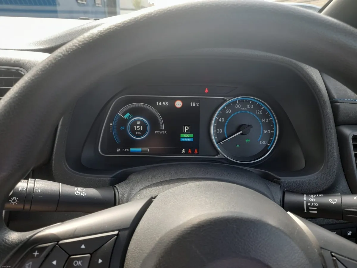 2018 Nissan Leaf 40kwh *Fresh NCT until 05/2028* - Image 6