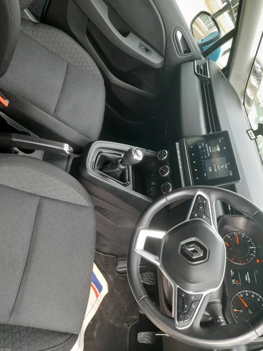 Renault clio 1.2 2022 - Image 3