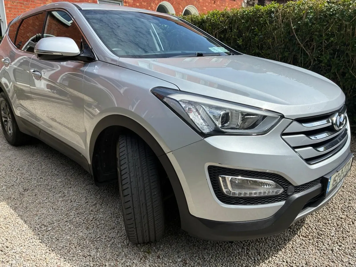 152D Santa Fe Low mileage 1 lady owner - Image 2