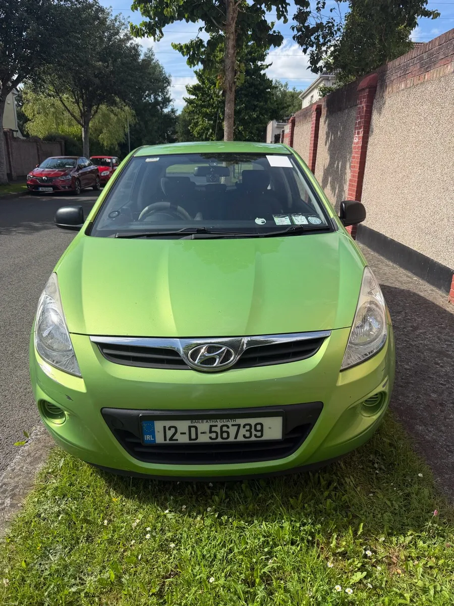 Hyundai i20 - Image 2