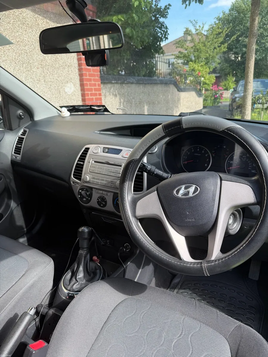 Hyundai i20 - Image 6