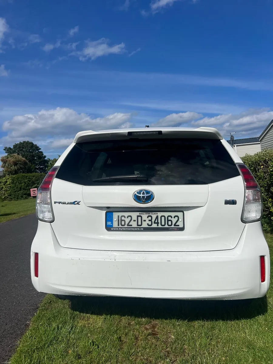 Toyota Prius - Image 2