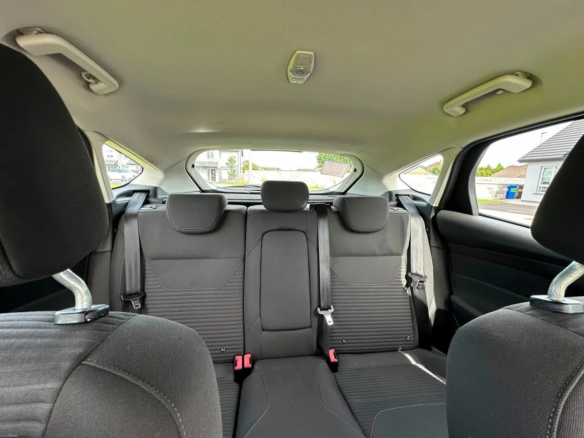 Ford Focus Titanium 2016 NCT 07/2027 | High Spec⭐ - Image 4