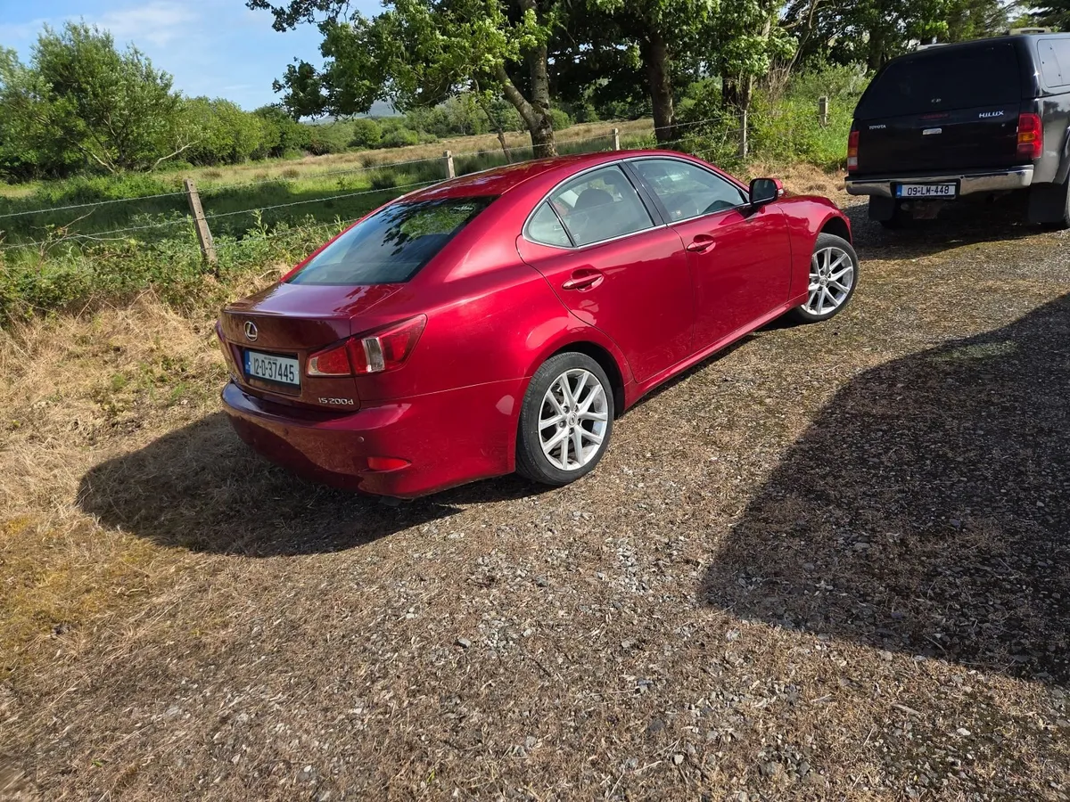 Lexus IS 2012 - Image 3