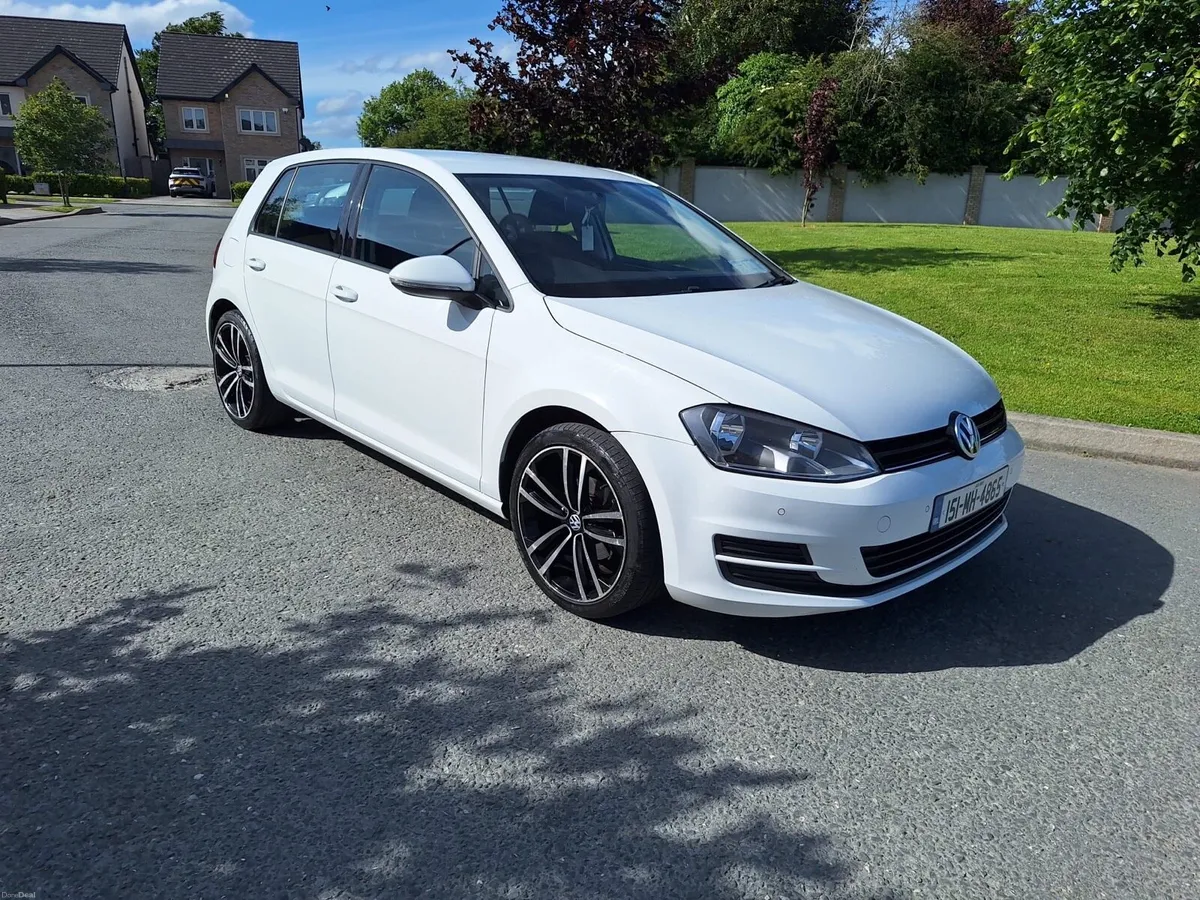 Volkswagen Golf - Image 1