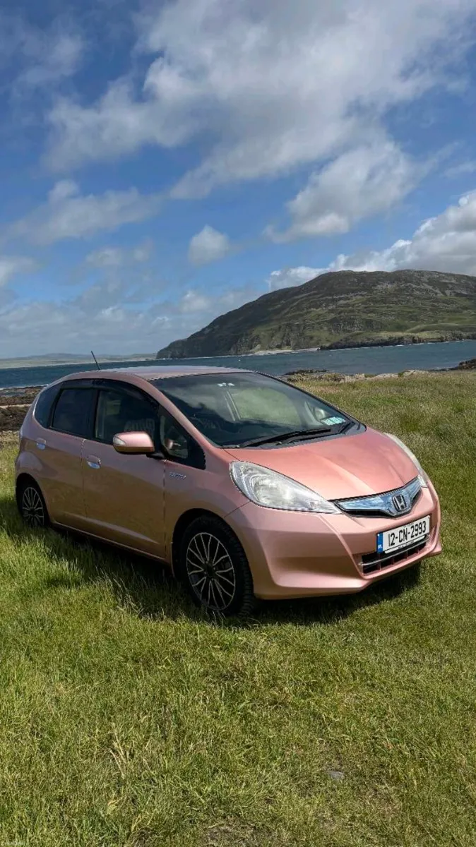 Honda Fit / Jazz 2012 Hybrid "She’s" Limited Edit. - Image 1