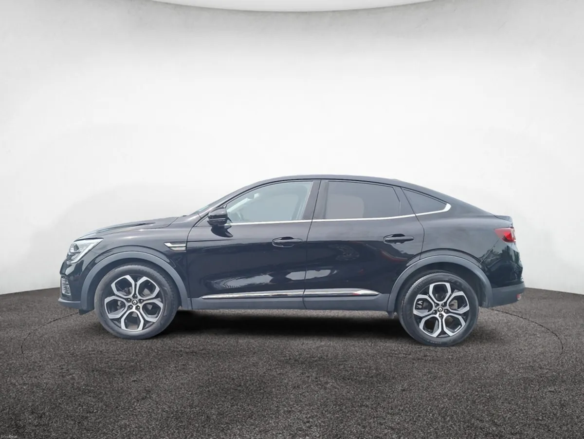 Renault Arkana TECHNO TCE 140 AUTO 5DR - Image 3