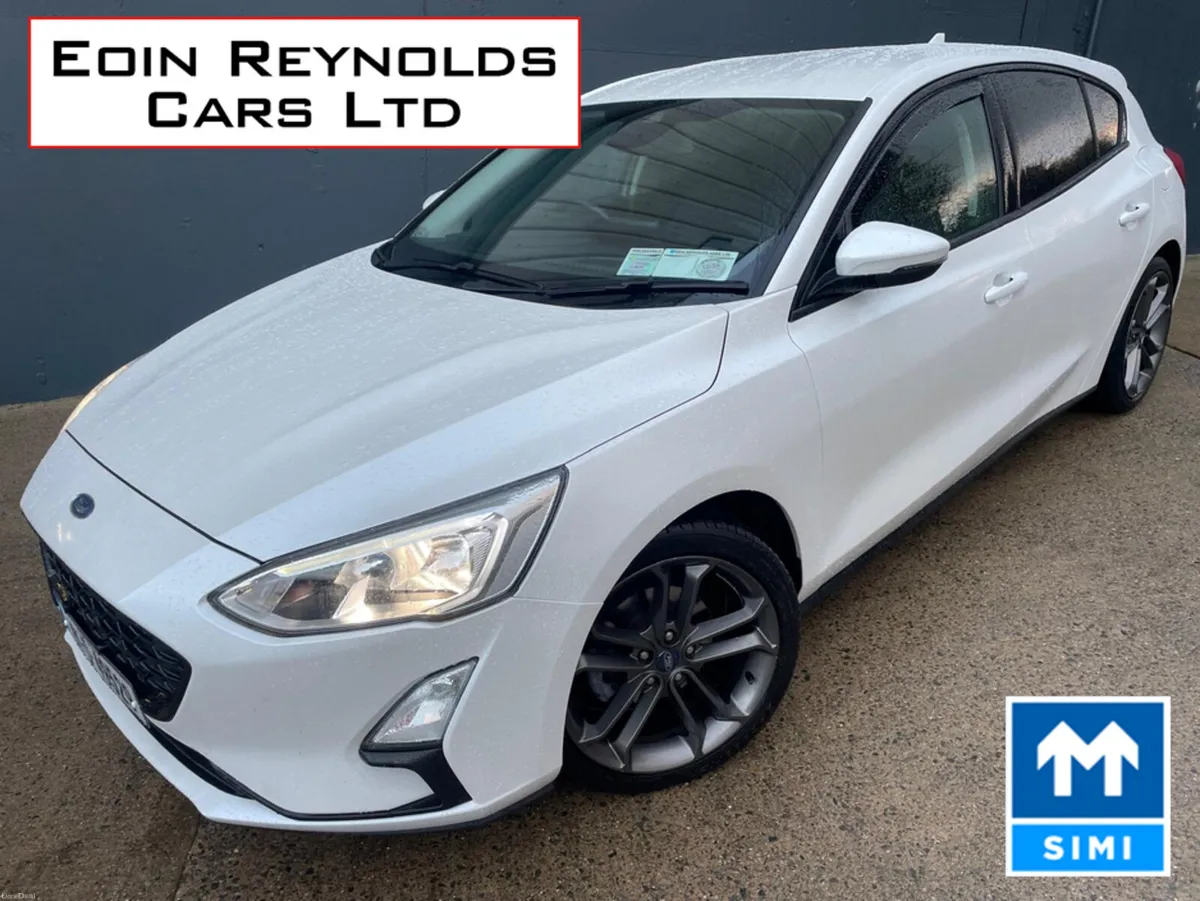 Ford Focus ZETEC ST EXTRAS IN PEARL WHITE!!!! - Image 1