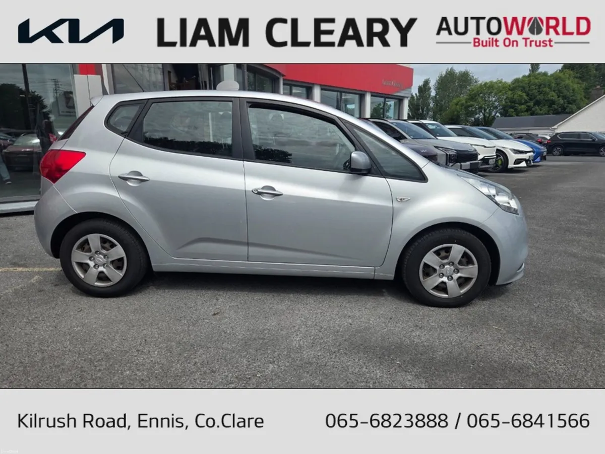 Kia Venga PETROL L 5DR - Image 2