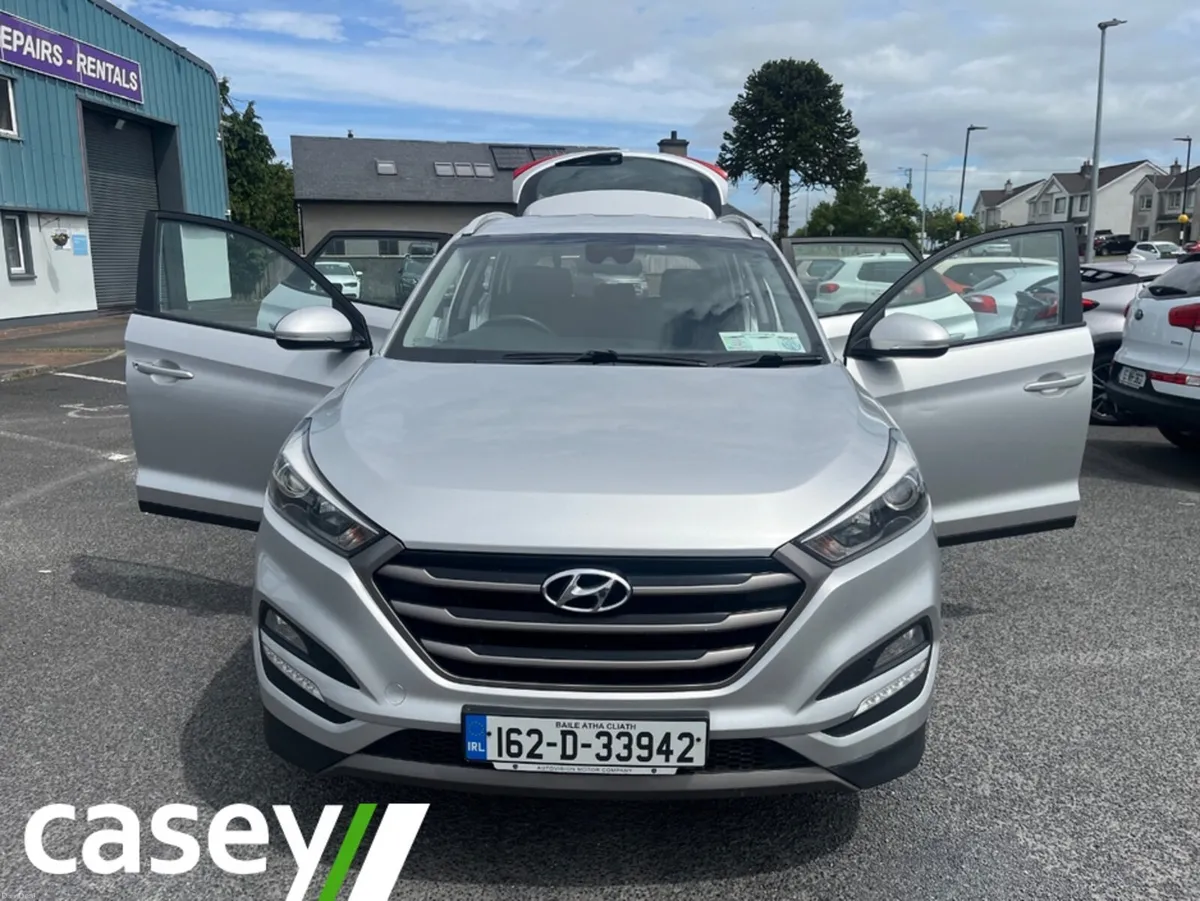 Hyundai Tucson 1.7 SE NAV BLD 116PS 5DR - Image 5