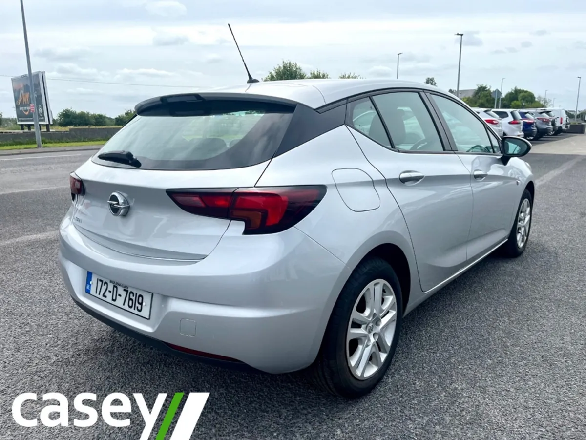 Opel Astra E 1.4 I 100PS 5DR - Image 3