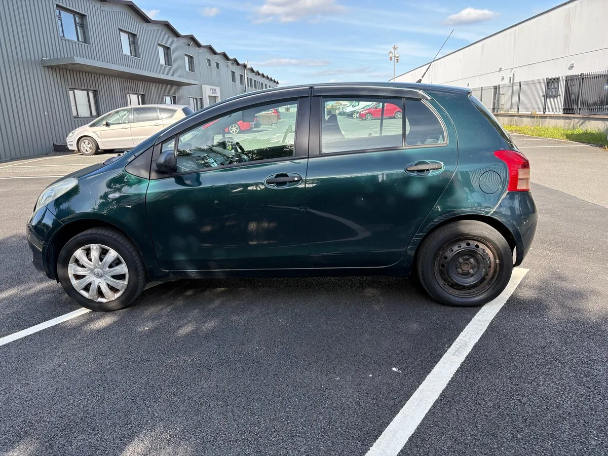 Toyota Yaris - Image 4