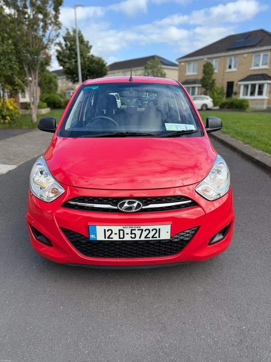 Hyundai i10   Manual - Image 2
