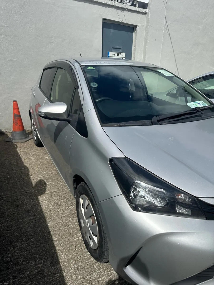 Toyota Vitz - Image 2