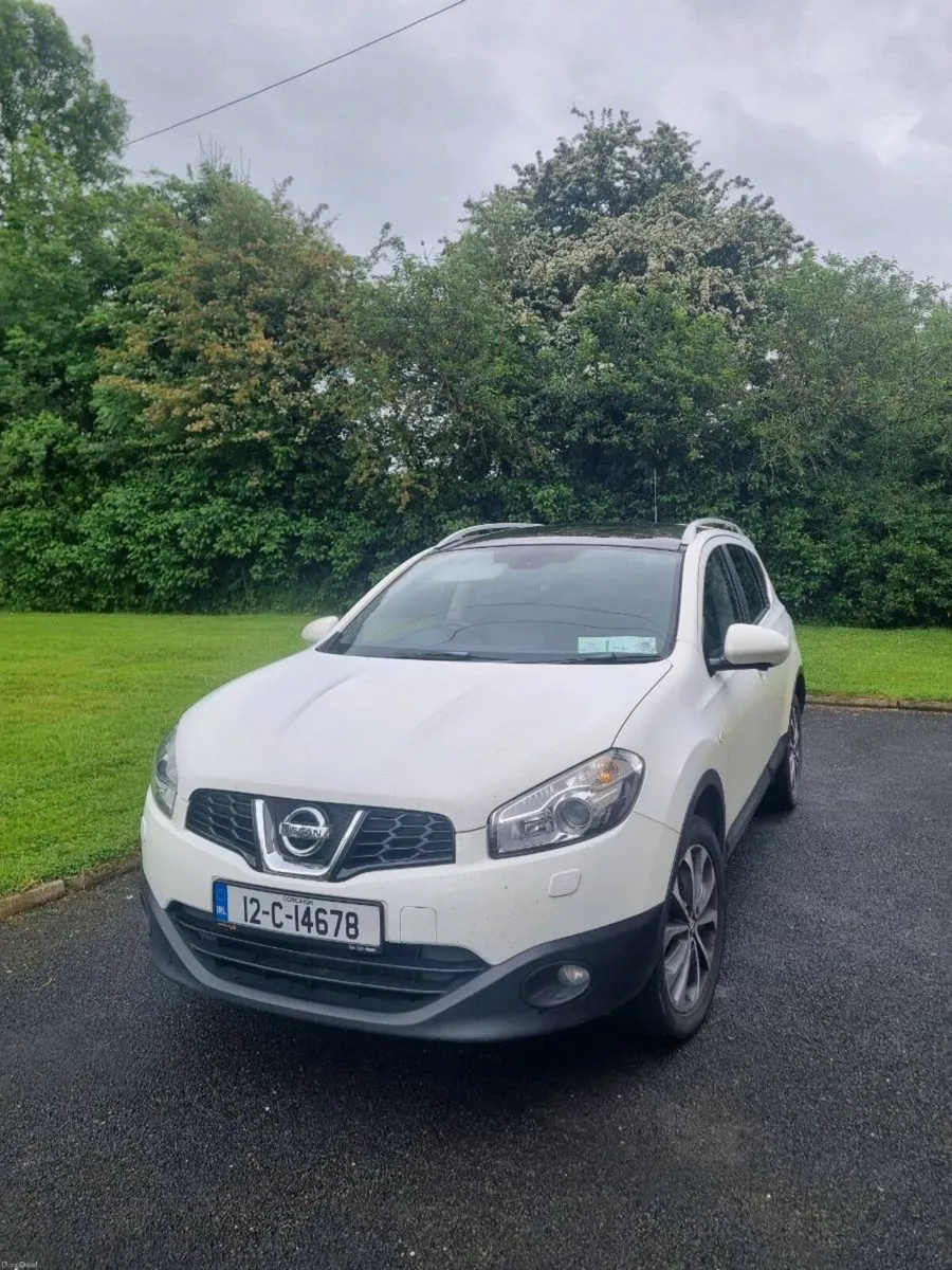 Nissan Qashqai 7 seater - Image 1