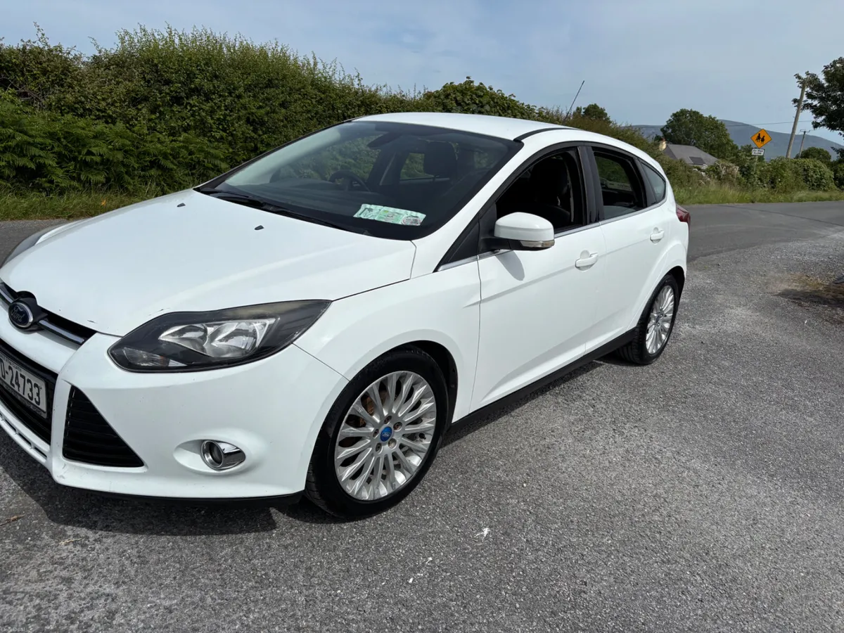 Ford Focus 2014 1.6 titanium - Image 3