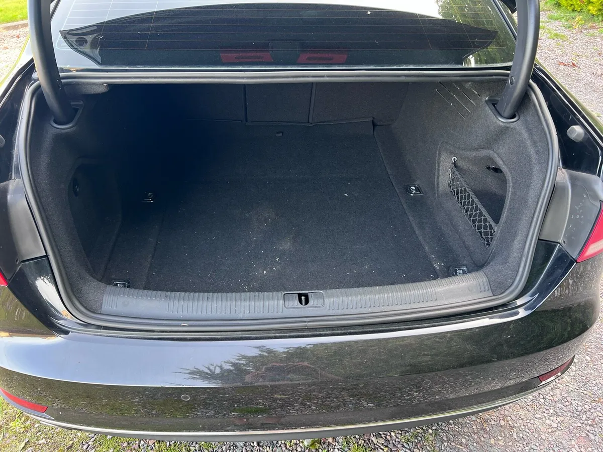 Audi A4 - Image 6