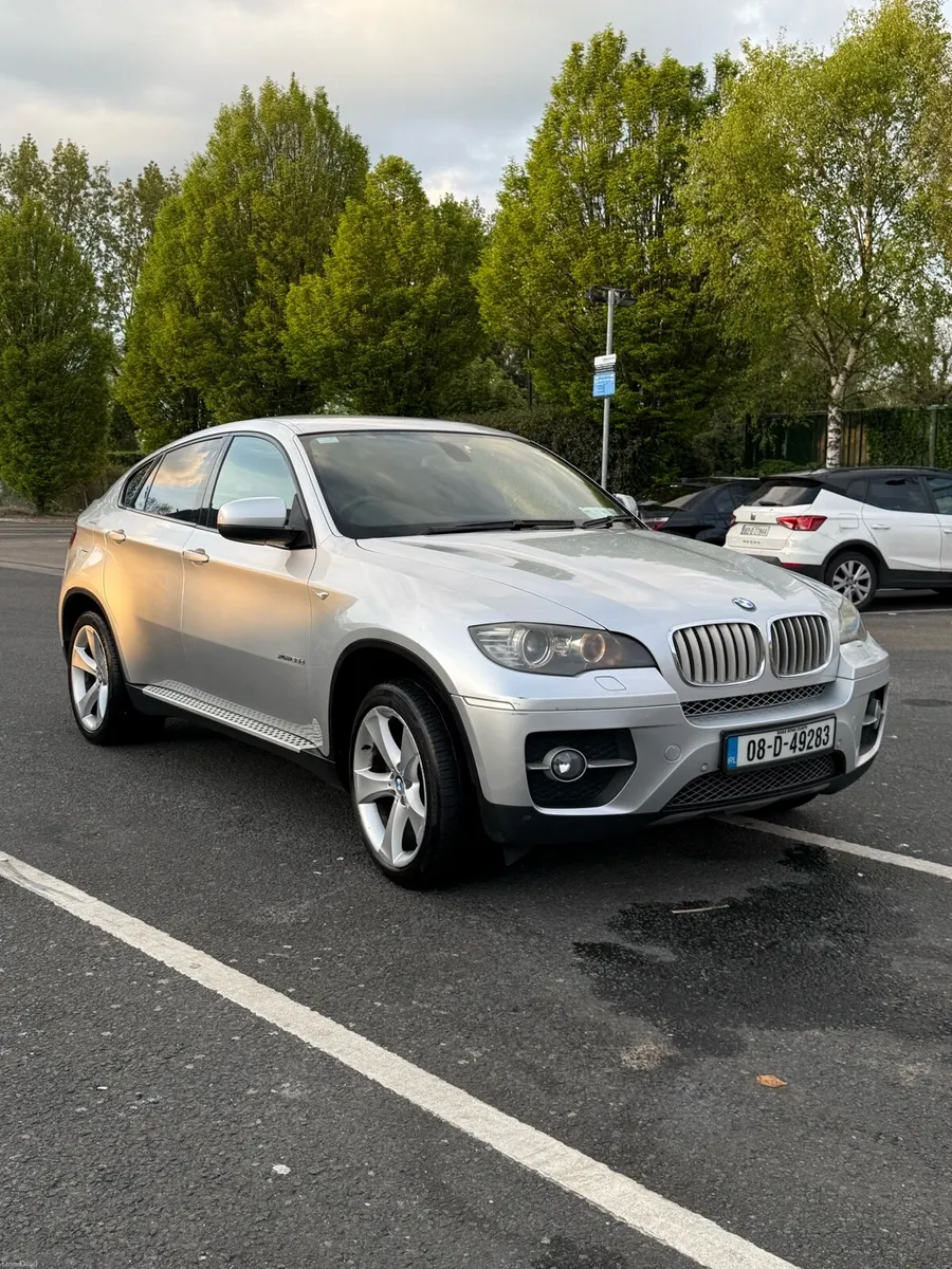 BMW X6 - Image 2