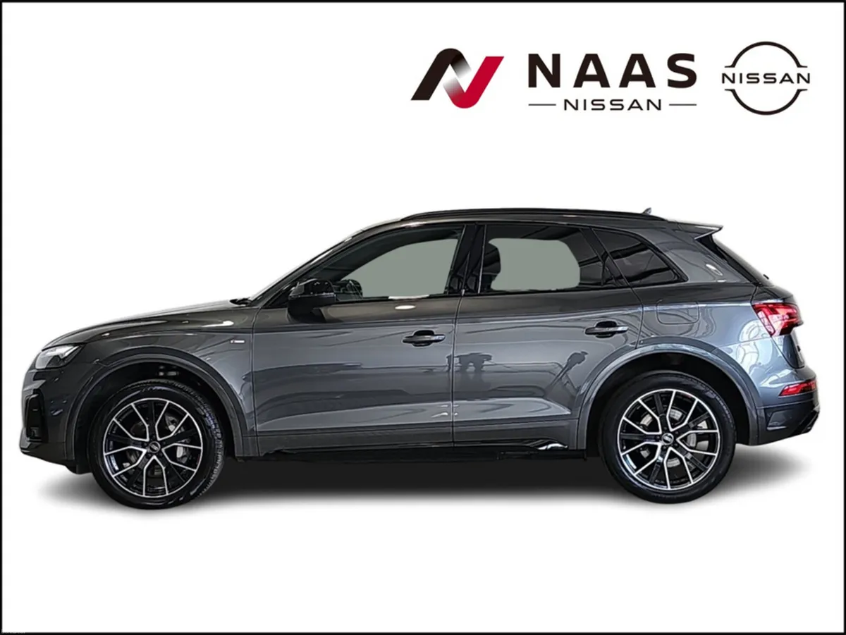 Audi Q5 S LINE BLK 50 TFSI E QUATTRO EDITION BLACK - Image 3