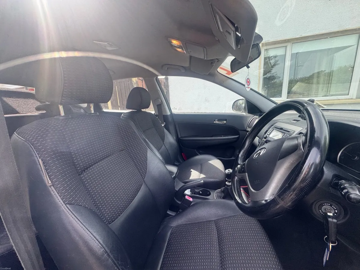 Hyundai i30 2008 - Image 4