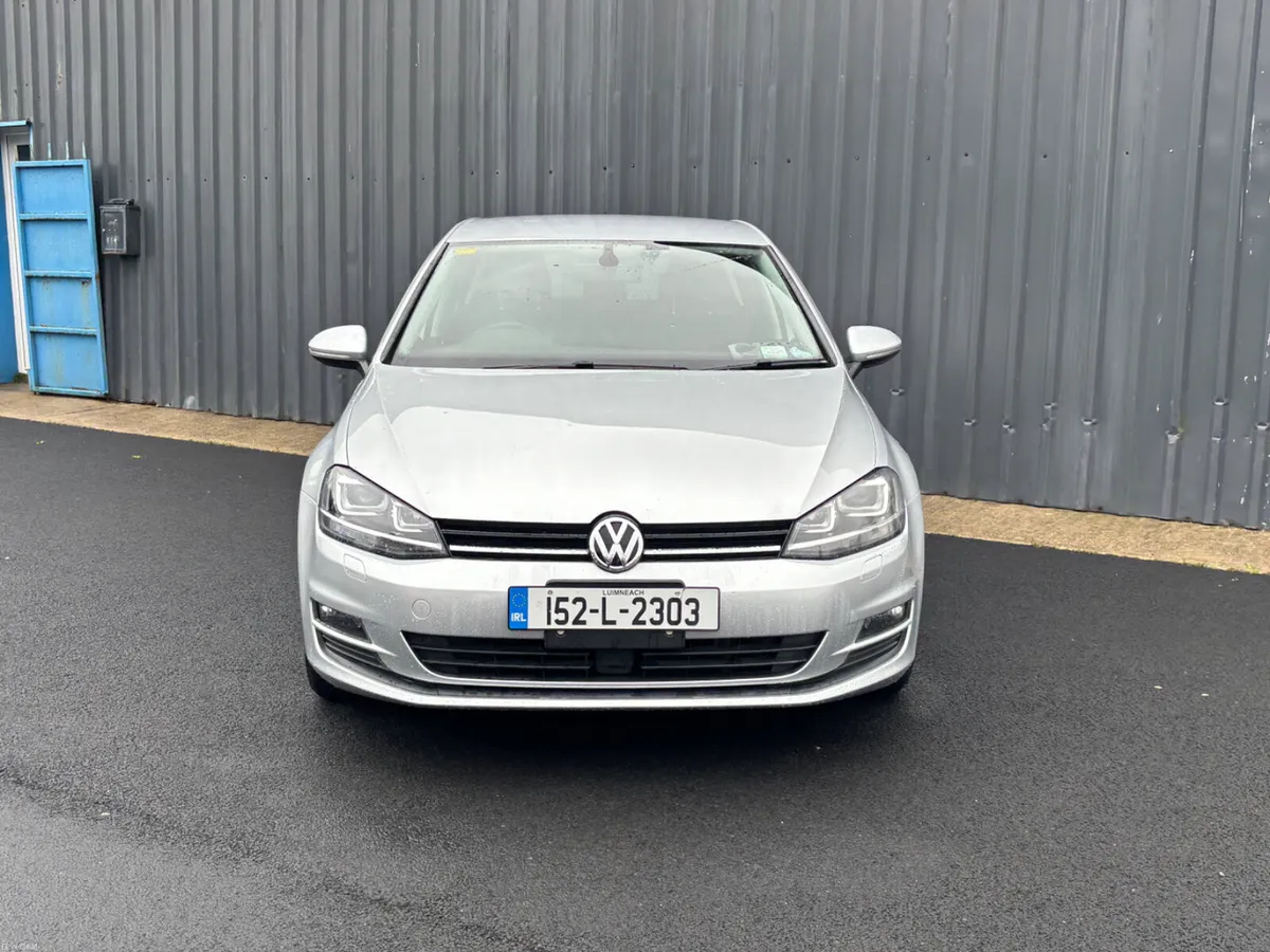 Volkswagen Golf 2015 automatic - Image 2