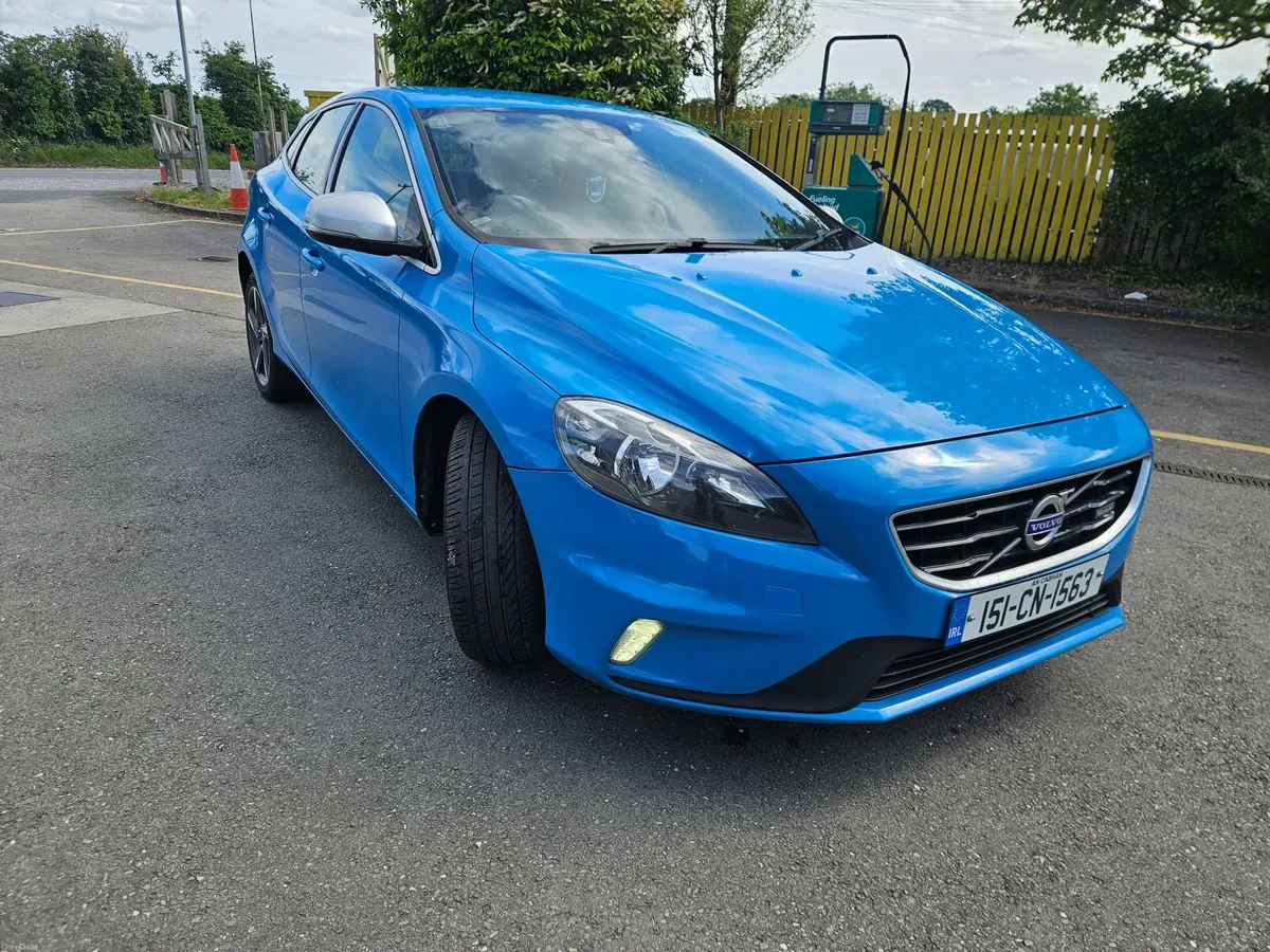Volvo V40 2015 - Image 5